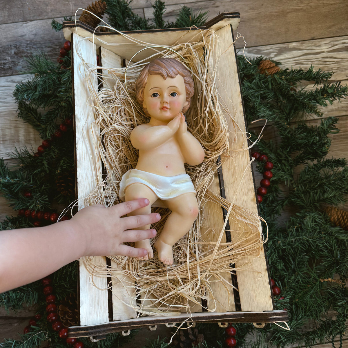 Mega Wooden Manger with Straw + Baby Jesus